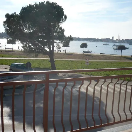 Apartment By The Sea - 11647 Umag